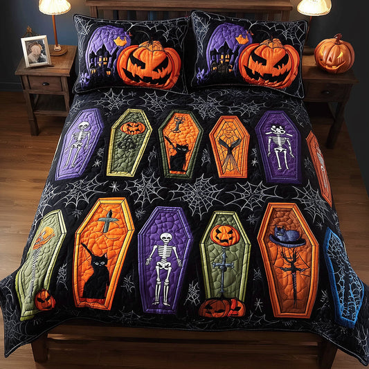 Spooky Nightfall Quilted Bedding Set